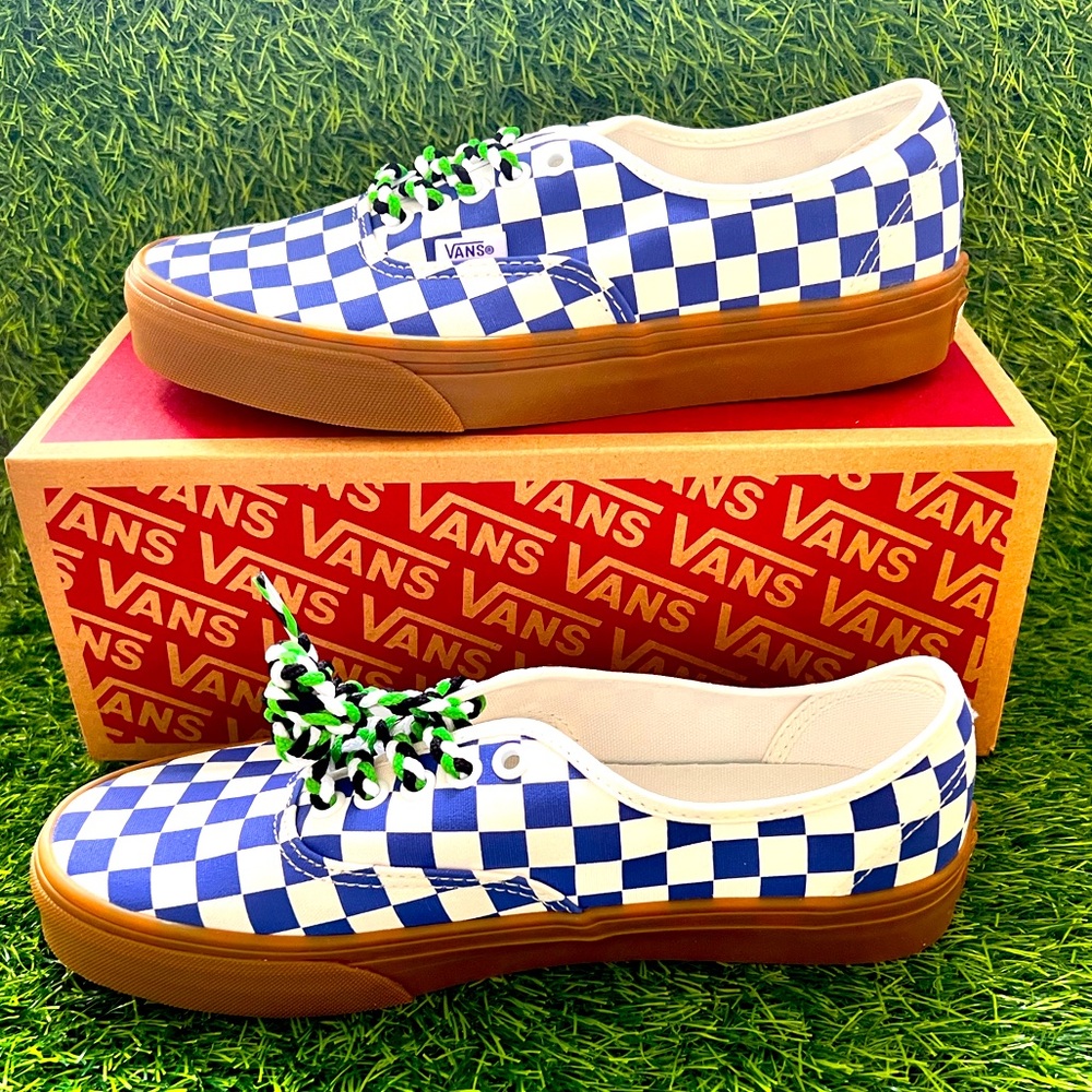 VANS CHECKERBOARD AUTHENTIC blue/whate - Picture 1 of 10